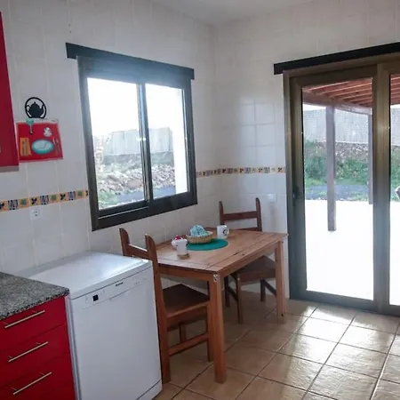 Сasa de vacaciones En Zona Tranquila De Vista Calma *